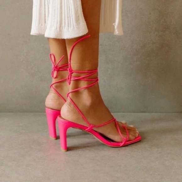 NEW Free People X Alohas Bellini Sandal in Neon Magenta - Picture 7 of 14